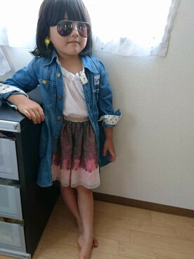 「UNIQLO（ユニクロ）のアイテム（Tシャツ/カットソー、ホワイト系）」を使った、marinさん（キッズ）の夏コーディネート