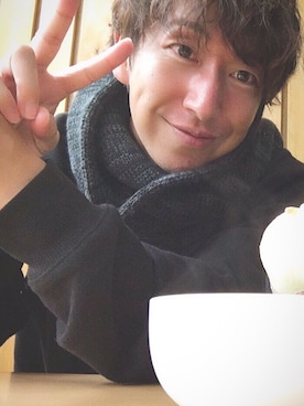 「BEAMS（ビームス）のアイテム（マウンテンパーカー）」を使った、タッツミーさん（メンズ・174cm）の秋コーディネート