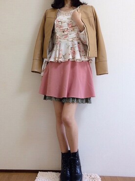 「ぺプラムトップス」｜「アイテム（ノーカラージャケット）」を使った、uniさん（レディース・158cm）の冬コーディネート