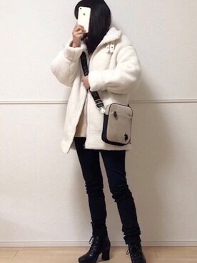 「sakishimatokyo（サキシマトーキョー）のアイテム（その他アウター）」を使った、uniさん（レディース・161cm）の冬コーディネート