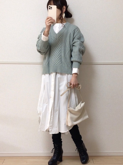 uniさんのコーディネート