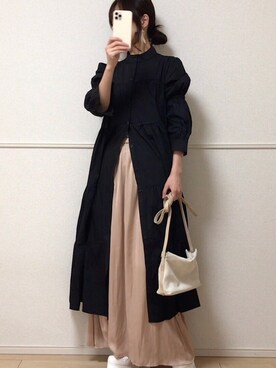 「sakishimatokyo（サキシマトーキョー）のアイテム（シャツワンピース）」を使った、uniさん（レディース・161cm）の春コーディネート