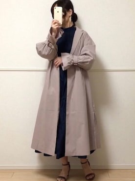 「sakishimatokyo（サキシマトーキョー）のアイテム（トレンチコート）」を使った、uniさん（レディース・161cm）の春コーディネート