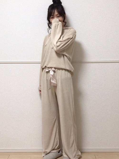 uniさんのコーディネート