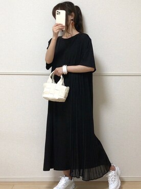 ワンピース ドレスを使った オールブラック の人気ファッションコーディネート Wear