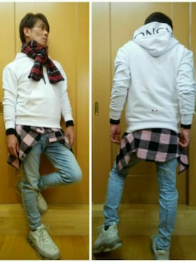 「TOMMY HILFIGER（トミーヒルフィガー）のアイテム（マフラー）」を使った、TOMONORIさん（メンズ・171cm）の冬コーディネート