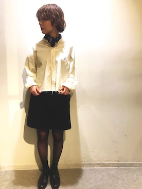 「MHL.（エムエイチエル）のHEAVY CORDUROY（スカート、ブラック系）」を使った、Tsukimiさん（レディース・161cm）の春コーディネート
