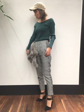 「FREE'S MART（フリーズマート）のアイテム（キャップ）」を使った、GUCCIさん（レディース・167cm）の秋コーディネート