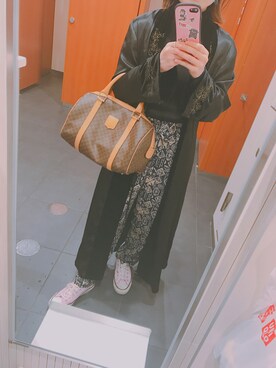 「CELINE」｜「アイテム（その他アウター）」を使った、eryさん（レディース・155cm）の春コーディネート