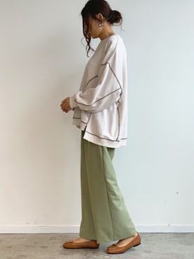 「ゆるカジ」｜「アイテム（スウェット）」を使った、Anneさん（レディース・165cm）の春コーディネート