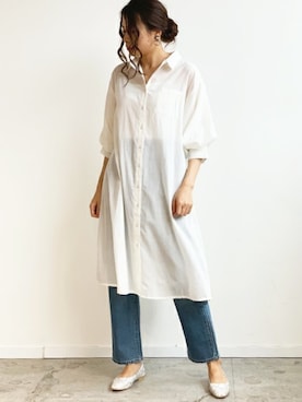 「アイテム（シャツワンピース、ホワイト系）」を使った、Anneさん（レディース・165cm）の春コーディネート