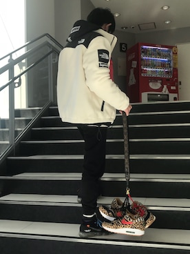 「秋冬」｜「アイテム（ナイロンジャケット）」を使った、shoさん（メンズ・168cm）の冬コーディネート
