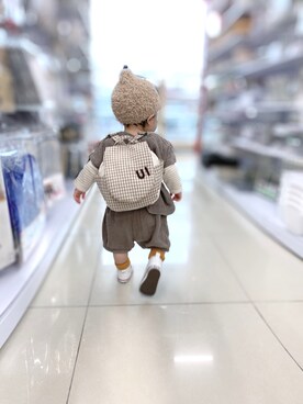 「アイテム（ロンパース）」を使った、uuuiさん（キッズ・70cm）の春コーディネート
