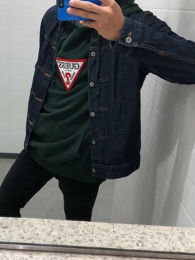 「Guess（ゲス）のアイテム（スウェット）」を使った、makimakiさん（メンズ・178cm）の冬コーディネート
