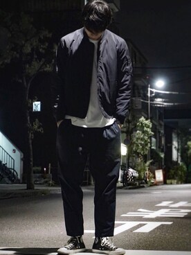 「GAP（ギャップ）のアイテム（MA-1）」を使った、ヨシカズさん（メンズ・186cm）の秋コーディネート