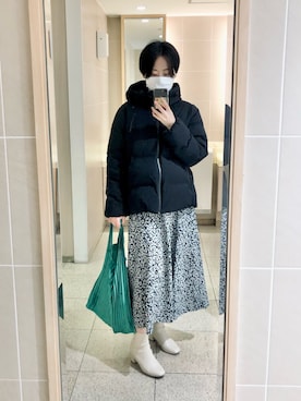 「プリーツバッグ」｜「アイテム（ダウンジャケット/コート）」を使った、ゆ♨︎さん（レディース・164cm）の冬コーディネート
