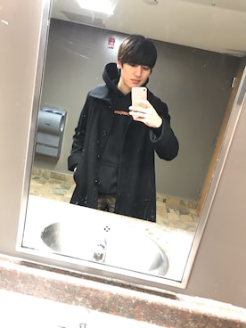 「H&M（エイチ・アンド・エム）のアイテム（マウンテンパーカー）」を使った、Daisuke Tanakaさん（メンズ・172cm）の冬コーディネート