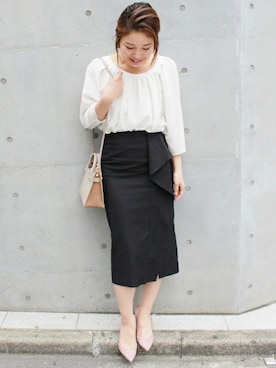 「FIGARO Paris（フィガロパリ）のアイテム」を使った、ayaさん（レディース・166cm）の春コーディネート