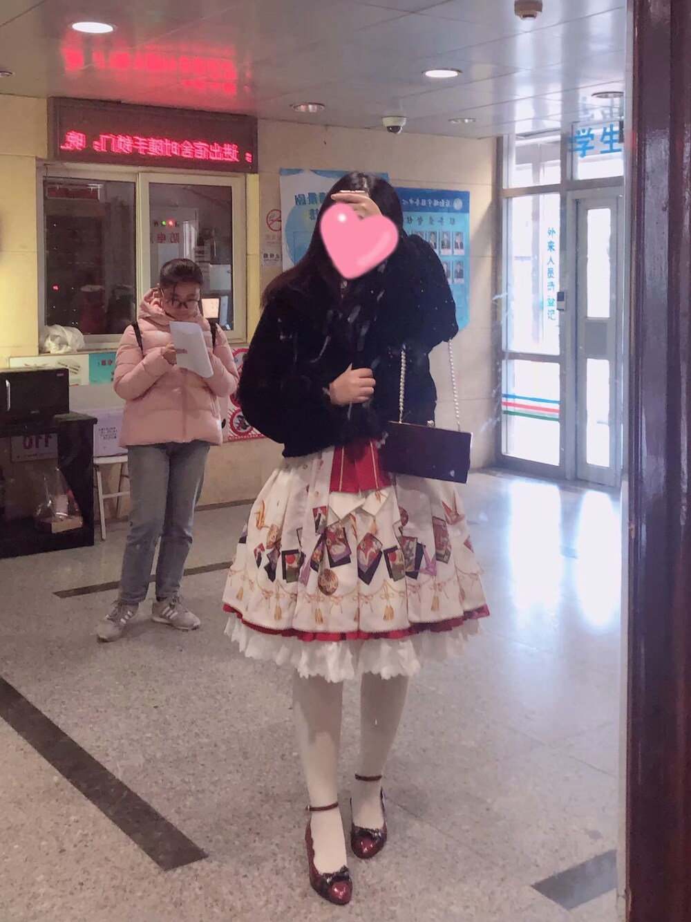 「lolita、lolitafashion、和風、和ロリ、冬コーデ、冬」｜「Metamorphoseのアイテム（ジャンパースカート、ホワイト系）」を使った、_Yukari澡_さん（レディース・167cm）の冬コーディネートの1枚目の写真