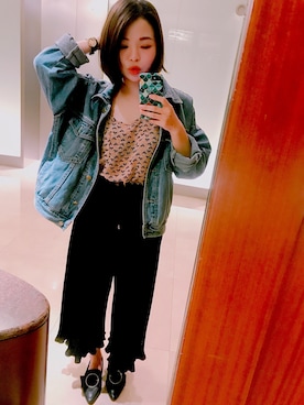 「通勤穿搭」｜「アイテム（腕時計）」を使った、Clövër Liuさん（レディース・158cm）の秋コーディネート