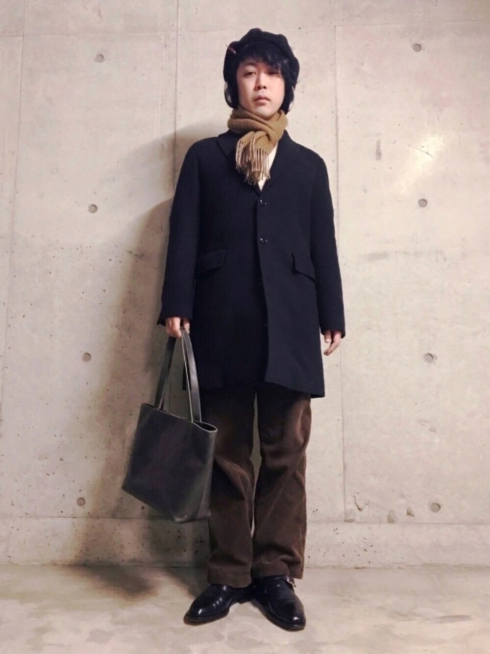 「京都、一乗寺、音楽フェス、the Day of Pleasure、イタリア、フィレンツェ、レトロ、コーデュロイ、stefano bemer、IL BISONTE」｜「FOB FACTORYのアイテム（パンツ、ブラウン系）」を使った、Ryugo Ichiiさん（メンズ・165cm）の冬コーディネートの1枚目の写真