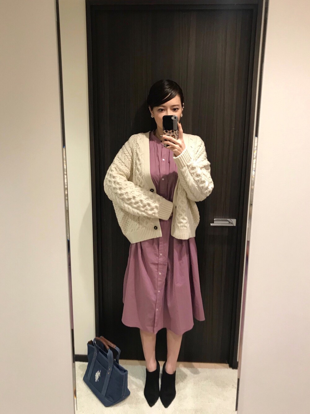 「Sonny　Label、サニーレーベル、uspolo、USポロ、春、シンプルコーデ、ワンピース、オトナ女子、大人ガーリー」｜「KBFのケーブルサークルカーディガン（カーディガン/ボレロ、ベージュ系）」を使った、RUIさん（レディース・165cm）の冬コーディネートの1枚目の写真