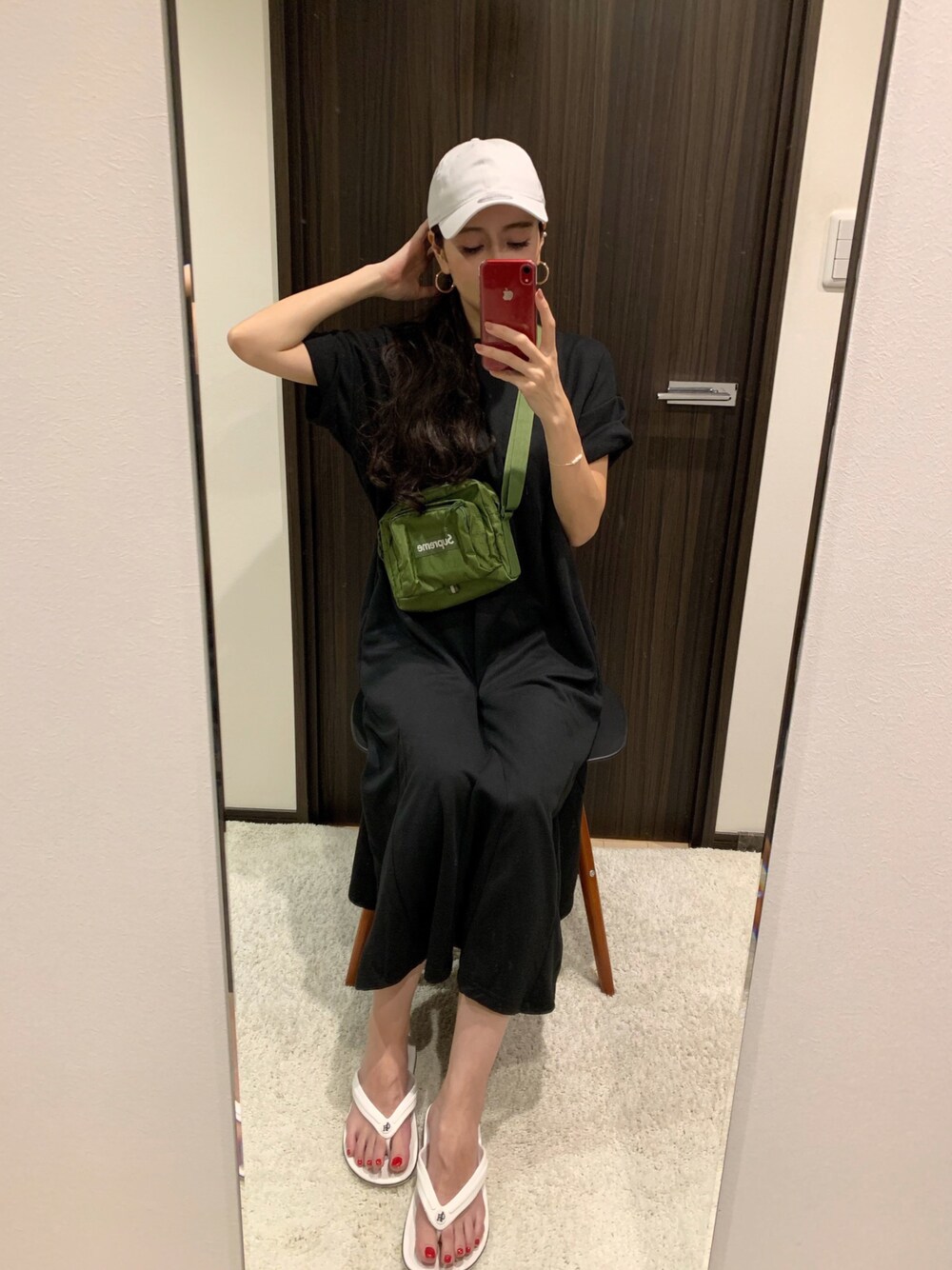 「chacocloset、QUEENHEAD、queenheadコーデ、lineastoria、perkyroom、PR、夏コーデ、supreme、ストリートMIX、ストリートカジュアル」｜「NEW ERAのニューエラ キャップ ストラップバック 9TWENTY NEW ERA（キャップ、ホワイト系）」を使った、RUIさん（レディース・165cm）の夏コーディネートの1枚目の写真