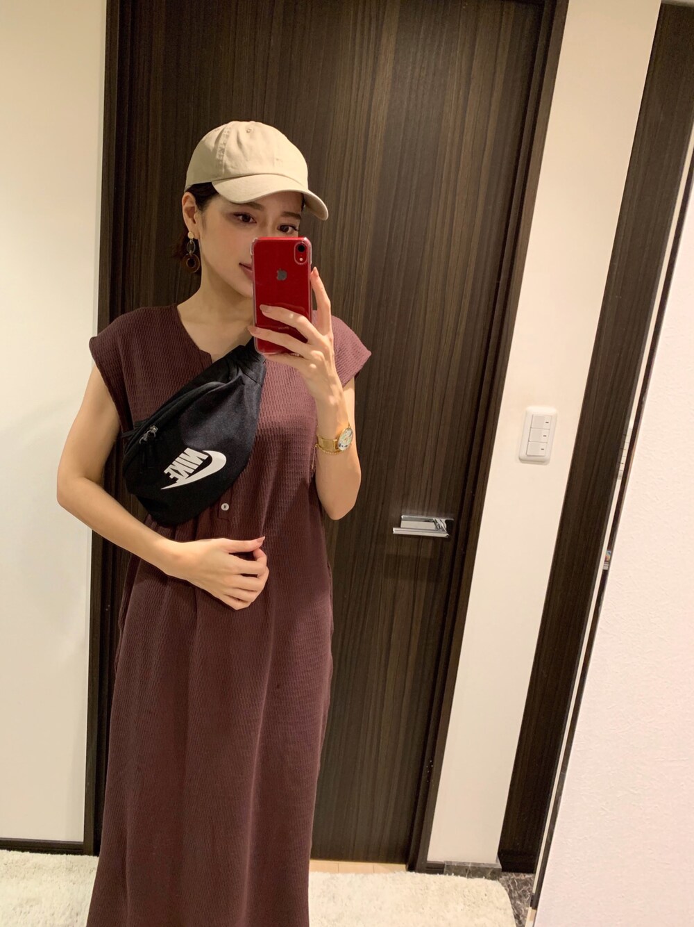 「auntmarie's 、perkyroom、SKAGEN、myskagen、夏コーデ、オトナカジュアル、スポーツミックス、ワンピース、ナイキ」｜「newhattanのnewhattan ニューハッタンキャップ LOWキャップ（キャップ、ベージュ系）」を使った、RUIさん（レディース・165cm）の夏コーディネートの1枚目の写真