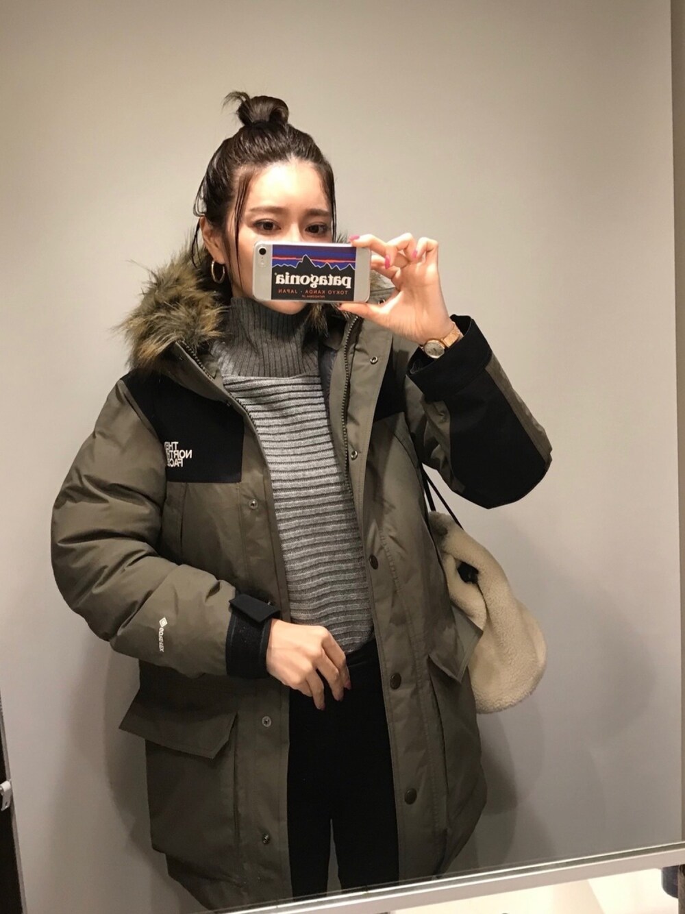 「Fossil、FOSSILSTYLE、PR、冬コーデ、カジュアル、THE NORTH FACE、マウンテンダウンコート、ニット、年末WEAR感謝祭」｜「FREAK'S STOREのTHE NORTH FACE/ザ・ノースフェイス　Mountain Down Coat/マウンテンダウンコート（ダウンジャケット/コート、イエロー系）」を使った、RUIさん（レディース・165cm）の冬コーディネートの1枚目の写真