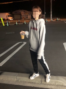 厚切り牛タンさんのコーディネート