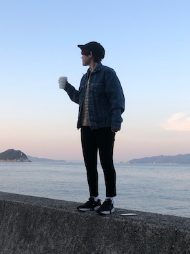 「アイテム（キャップ）」を使った、厚切り牛タンさん（レディース・155cm・10代）の秋コーディネート