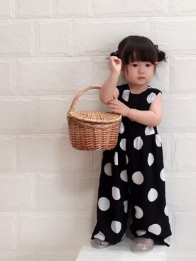 「ドットパンツ」｜「アイテム（サロペット/オーバーオール）」を使った、Raaatoさん（キッズ・80cm）の夏コーディネート