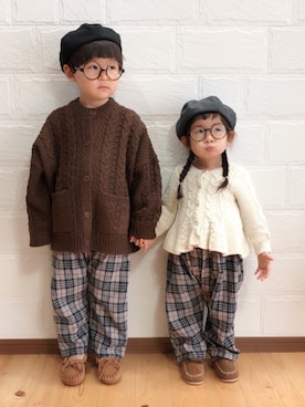 「お揃い」｜「アイテム（ハンチング/ベレー帽）」を使った、Raaatoさん（キッズ・110cm）の冬コーディネート