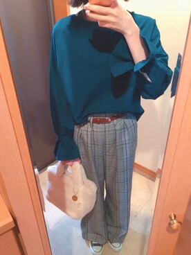 「ミカヅキモモコ（ミカヅキモモコ）のアイテム（ピアス（両耳用））」を使った、n a m iさん（レディース・162cm）の秋コーディネート