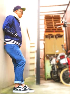 「Champion（チャンピオン）のアイテム（スタジャン）」を使った、タイスケさん（メンズ・177cm）の冬コーディネート