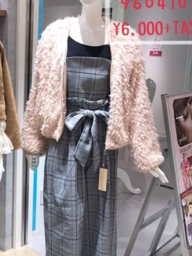 菜奈さんのコーディネート