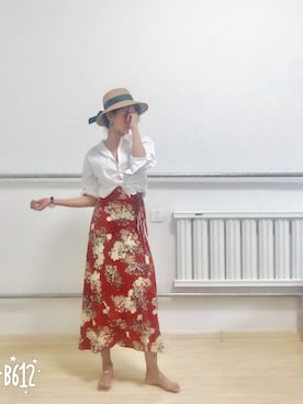 「holiday」｜「アイテム（アナログ腕時計）」を使った、躁动的灵魂Railyさん（レディース・171cm）の春コーディネート