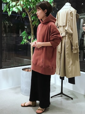 「INSCRIRE（アンスクリア）のアイテム」を使った、katakoさん（レディース・159cm）の秋コーディネート