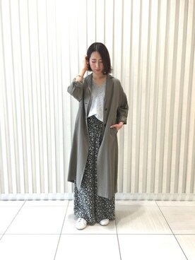 「フラワープリント」｜「アイテム（チェスターコート）」を使った、とよぴさん（レディース・165cm）の冬コーディネート