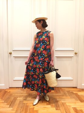 「スリッパ」｜「アイテム（帽子）」を使った、とよぴさん（レディース・165cm）の春コーディネート
