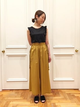 「アイテム（パンツ、イエロー系）」を使った、とよぴさん（レディース・165cm）の春コーディネート