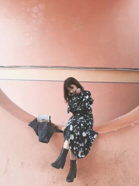 「iT（イット）のアイテム（バッグ）」を使った、julemeditasjonerさん（レディース・155cm）の夏コーディネート