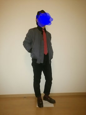 「黒パンツ」｜「アイテム（MA-1）」を使った、よっさんさん（メンズ・168cm）の秋コーディネート