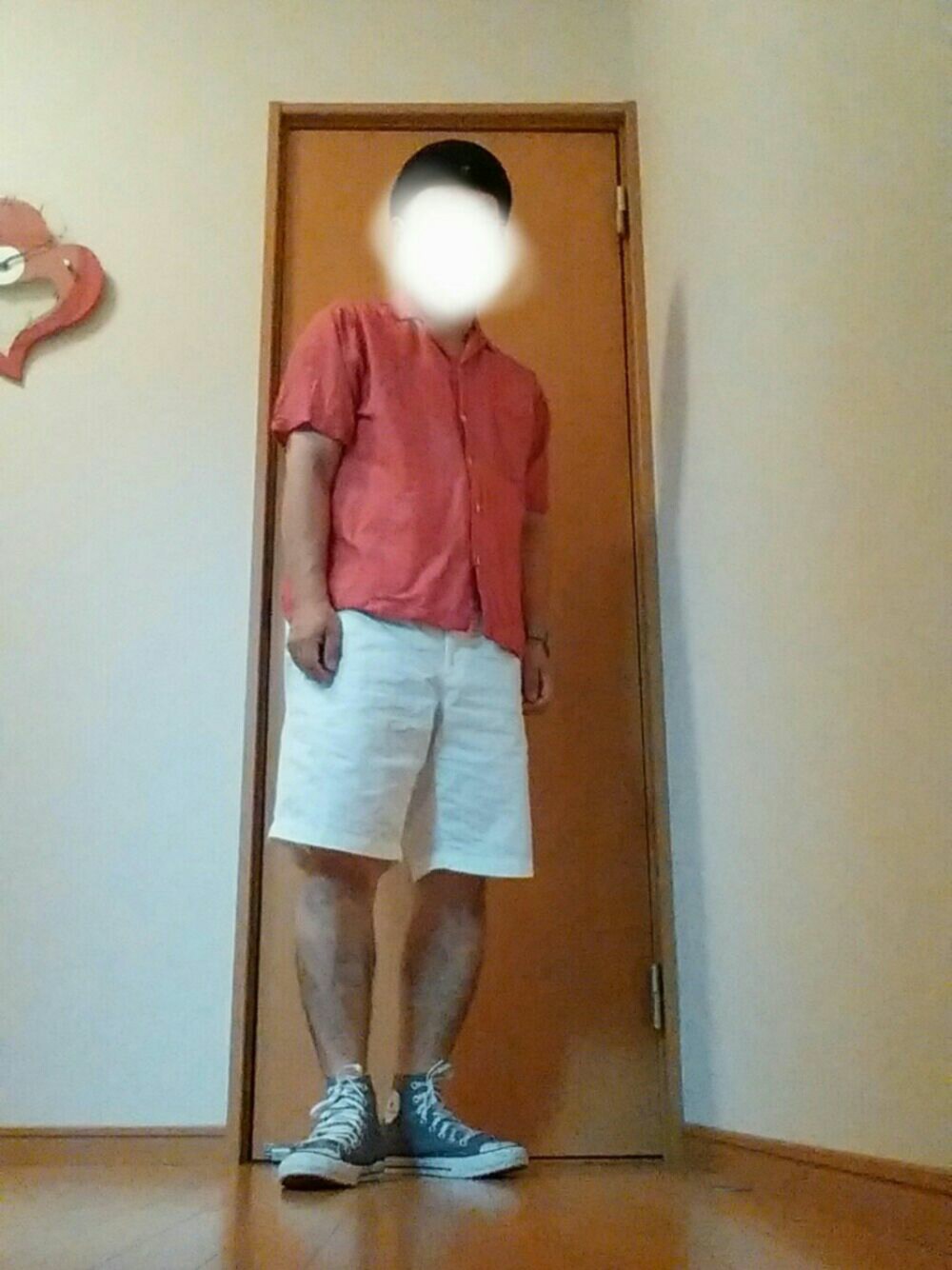「オープンカラーシャツ、帰ってきた白パンフェス告知、帰ってきた白パンフェス、福井、関西、暑い、白パンツ、ランクイン感謝」｜「GLOBAL WORKのリネンオープンカラーシャツ半袖/789422（シャツ/ブラウス、レッド系）」を使った、よっさんさん（メンズ・168cm）の夏コーディネートの1枚目の写真