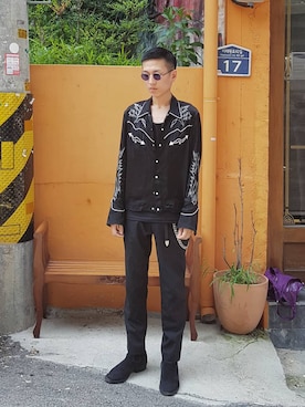 「TAKAHIROMIYASHITATheSoloIst.（タカヒロミヤシタザソロイスト）のアイテム（シャツ/ブラウス）」を使った、limilyeupさん（メンズ・174cm）の夏コーディネート