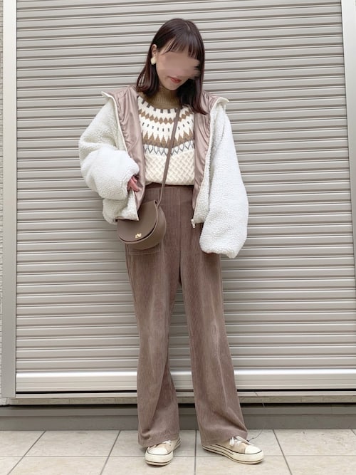 m i i k i🧸さんのコーディネート