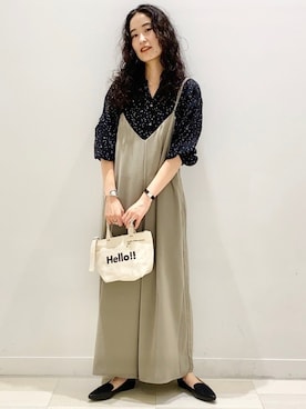 「GLOBAL WORK（グローバルワーク）のサラサラリラックスプリントブラウス/891220（シャツ/ブラウス）」を使った、YUKARIさん（レディース・169cm）の夏コーディネート