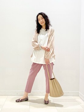 「プリーツバッグ」｜「アイテム（その他）」を使った、YUKARIさん（レディース・169cm）の春コーディネート