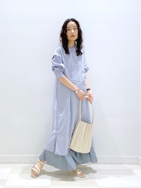 「プリーツバッグ」｜「アイテム（その他）」を使った、YUKARIさん（レディース・169cm）の春コーディネート