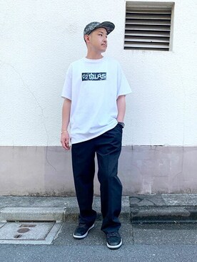 「SILAS（サイラス）のアイテム（Tシャツ/カットソー）」を使った、SILASさん（メンズ・180cm）の夏コーディネート